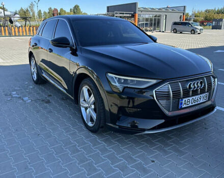 Черный Ауди E-Tron, объемом двигателя 0 л и пробегом 140 тыс. км за 27300 $, фото 1 на Automoto.ua