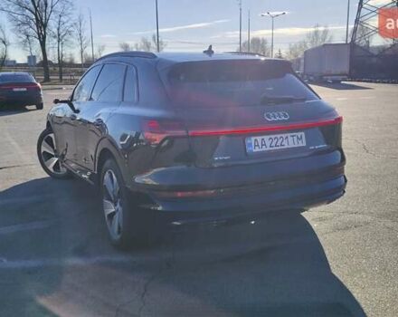 Черный Ауди E-Tron, объемом двигателя 0 л и пробегом 81 тыс. км за 47900 $, фото 7 на Automoto.ua