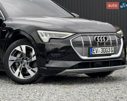 Черный Ауди E-Tron, объемом двигателя 0 л и пробегом 77 тыс. км за 30900 $, фото 10 на Automoto.ua