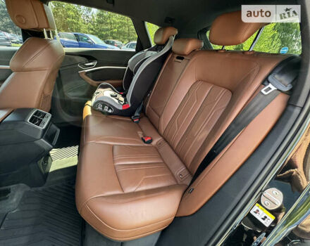 Черный Ауди E-Tron, объемом двигателя 0 л и пробегом 199 тыс. км за 27499 $, фото 41 на Automoto.ua