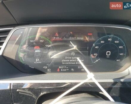 Черный Ауди E-Tron, объемом двигателя 0 л и пробегом 140 тыс. км за 9700 $, фото 8 на Automoto.ua