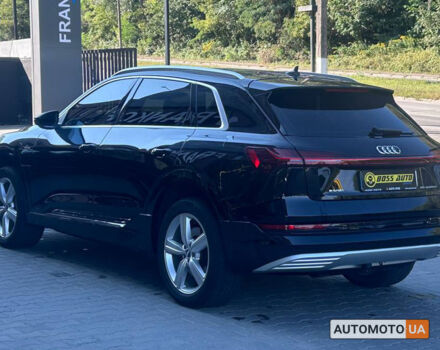 Чорний Ауді E-Tron, об'ємом двигуна 95 л та пробігом 173 тис. км за 28000 $, фото 3 на Automoto.ua