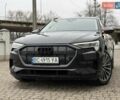 Чорний Ауді E-Tron, об'ємом двигуна 0 л та пробігом 76 тис. км за 31000 $, фото 1 на Automoto.ua