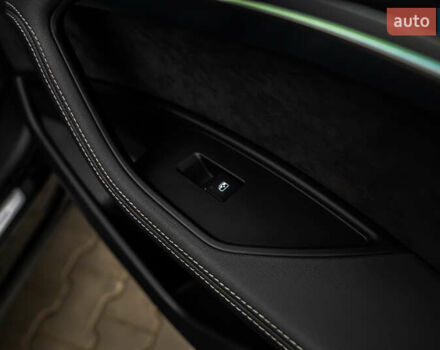 Чорний Ауді E-Tron, об'ємом двигуна 0 л та пробігом 100 тис. км за 31400 $, фото 66 на Automoto.ua