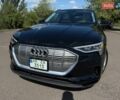 Чорний Ауді E-Tron, об'ємом двигуна 0 л та пробігом 75 тис. км за 31000 $, фото 11 на Automoto.ua