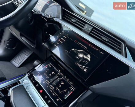 Черный Ауди E-Tron, объемом двигателя 0 л и пробегом 88 тыс. км за 29999 $, фото 85 на Automoto.ua