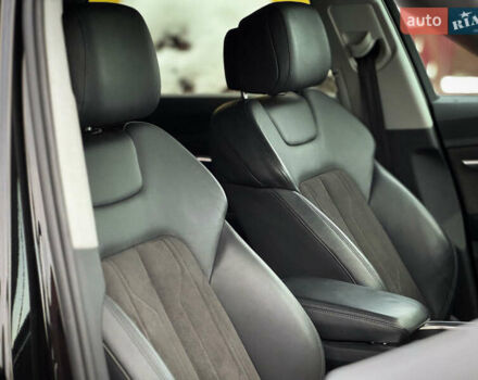 Чорний Ауді E-Tron, об'ємом двигуна 0 л та пробігом 140 тис. км за 26000 $, фото 63 на Automoto.ua