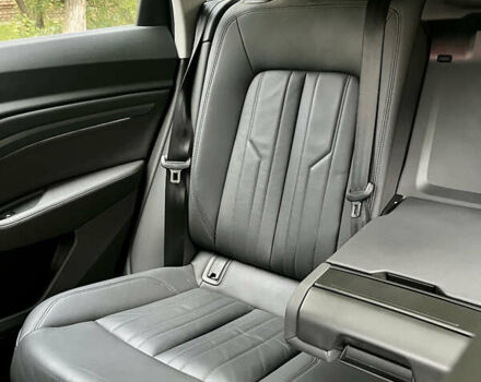 Чорний Ауді E-Tron, об'ємом двигуна 0 л та пробігом 204 тис. км за 21900 $, фото 25 на Automoto.ua