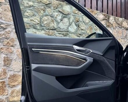 Черный Ауди E-Tron, объемом двигателя 0 л и пробегом 109 тыс. км за 28700 $, фото 49 на Automoto.ua