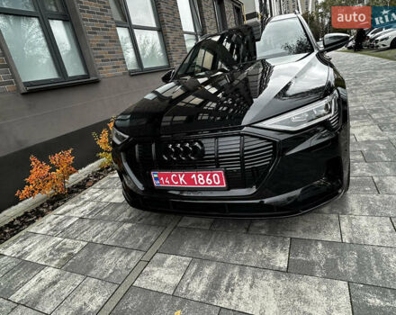 Черный Ауди E-Tron, объемом двигателя 0 л и пробегом 101 тыс. км за 29350 $, фото 4 на Automoto.ua