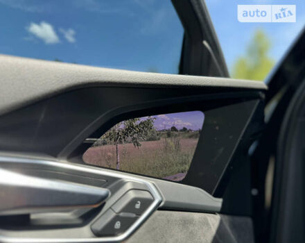 Черный Ауди E-Tron, объемом двигателя 0 л и пробегом 199 тыс. км за 27499 $, фото 42 на Automoto.ua