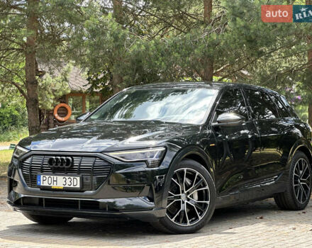 Черный Ауди E-Tron, объемом двигателя 0 л и пробегом 152 тыс. км за 26990 $, фото 2 на Automoto.ua