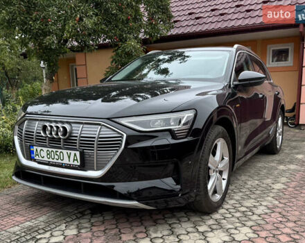 Чорний Ауді E-Tron, об'ємом двигуна 0 л та пробігом 211 тис. км за 20500 $, фото 1 на Automoto.ua