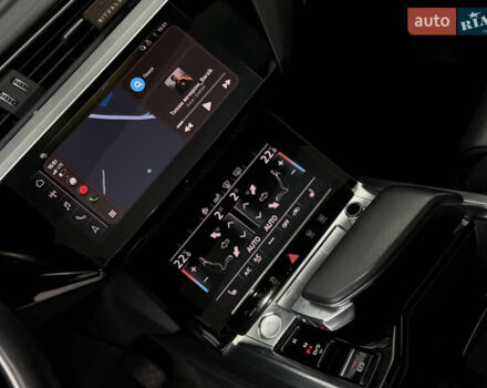 Чорний Ауді E-Tron, об'ємом двигуна 0 л та пробігом 162 тис. км за 28500 $, фото 66 на Automoto.ua