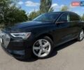 Чорний Ауді E-Tron, об'ємом двигуна 0 л та пробігом 75 тис. км за 31000 $, фото 4 на Automoto.ua