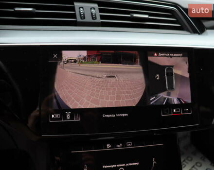 Чорний Ауді E-Tron, об'ємом двигуна 0 л та пробігом 86 тис. км за 29800 $, фото 34 на Automoto.ua