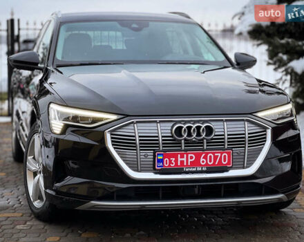 Чорний Ауді E-Tron, об'ємом двигуна 0 л та пробігом 140 тис. км за 26000 $, фото 6 на Automoto.ua