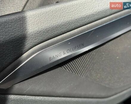 Чорний Ауді E-Tron, об'ємом двигуна 0 л та пробігом 75 тис. км за 31000 $, фото 33 на Automoto.ua