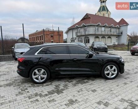 Черный Ауди E-Tron, объемом двигателя 0 л и пробегом 65 тыс. км за 29700 $, фото 15 на Automoto.ua