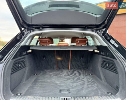 Ауді E-Tron 2019 у Рівному на Automoto.ua Чорний Ауді E-Tron, об'ємом двигуна 0 л та пробігом 220 тис. км за 23500 $, фото 29 на Automoto.ua