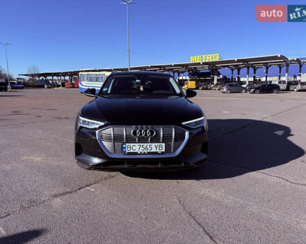 Чорний Ауді E-Tron, об'ємом двигуна 0 л та пробігом 118 тис. км за 19800 $, фото 1 на Automoto.ua