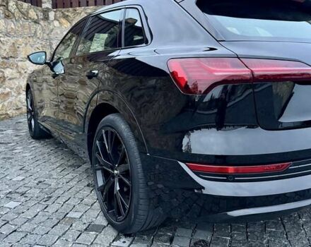 Черный Ауди E-Tron, объемом двигателя 0 л и пробегом 109 тыс. км за 28700 $, фото 17 на Automoto.ua