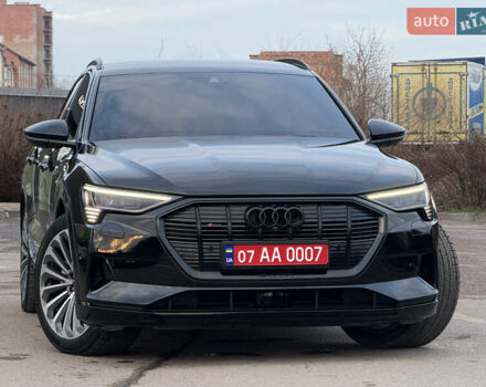 Черный Ауди E-Tron, объемом двигателя 0 л и пробегом 88 тыс. км за 29999 $, фото 3 на Automoto.ua