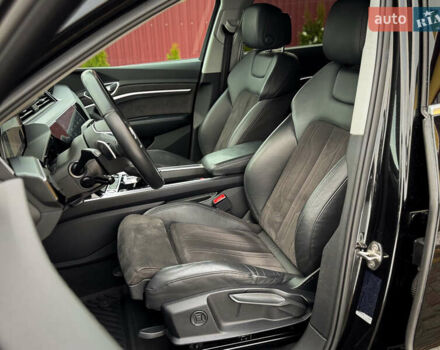 Чорний Ауді E-Tron, об'ємом двигуна 0 л та пробігом 140 тис. км за 26000 $, фото 56 на Automoto.ua