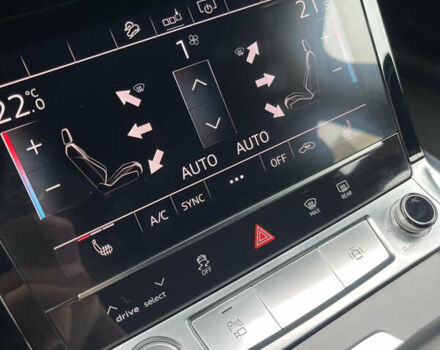 Чорний Ауді E-Tron, об'ємом двигуна 0 л та пробігом 138 тис. км за 29900 $, фото 36 на Automoto.ua