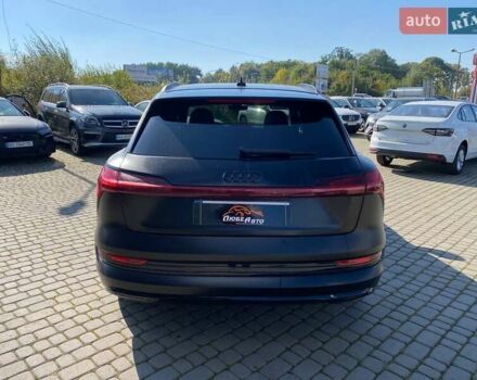Черный Ауди E-Tron, объемом двигателя 0 л и пробегом 81 тыс. км за 34950 $, фото 7 на Automoto.ua