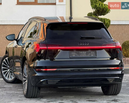 Черный Ауди E-Tron, объемом двигателя 0 л и пробегом 88 тыс. км за 31999 $, фото 33 на Automoto.ua