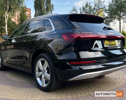 Черный Ауди E-Tron, объемом двигателя 95 л и пробегом 64 тыс. км за 35900 $, фото 4 на Automoto.ua