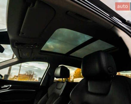 Черный Ауди E-Tron, объемом двигателя 0 л и пробегом 133 тыс. км за 28900 $, фото 68 на Automoto.ua