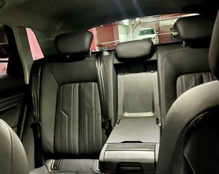 Чорний Ауді E-Tron, об'ємом двигуна 0 л та пробігом 204 тис. км за 21900 $, фото 38 на Automoto.ua