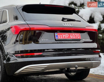 Чорний Ауді E-Tron, об'ємом двигуна 0 л та пробігом 140 тис. км за 26000 $, фото 35 на Automoto.ua