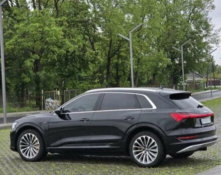 Черный Ауди E-Tron, объемом двигателя 0 л и пробегом 57 тыс. км за 30900 $, фото 18 на Automoto.ua