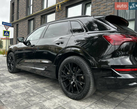Черный Ауди E-Tron, объемом двигателя 0 л и пробегом 101 тыс. км за 29350 $, фото 17 на Automoto.ua