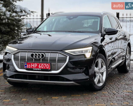 Чорний Ауді E-Tron, об'ємом двигуна 0 л та пробігом 140 тис. км за 26000 $, фото 1 на Automoto.ua