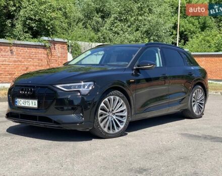 Чорний Ауді E-Tron, об'ємом двигуна 0 л та пробігом 65 тис. км за 33000 $, фото 8 на Automoto.ua