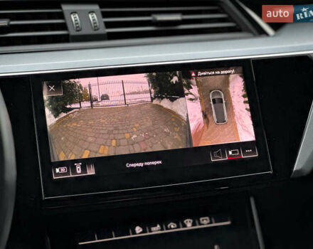 Чорний Ауді E-Tron, об'ємом двигуна 0 л та пробігом 140 тис. км за 26000 $, фото 84 на Automoto.ua