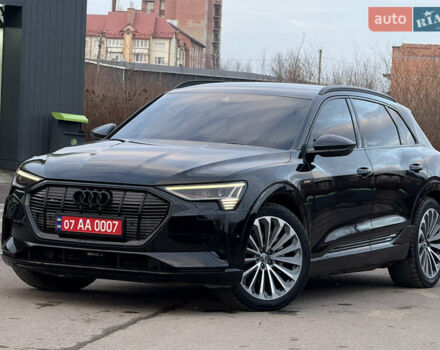 Черный Ауди E-Tron, объемом двигателя 0 л и пробегом 88 тыс. км за 29999 $, фото 21 на Automoto.ua