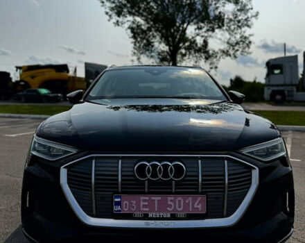 Черный Ауди E-Tron, объемом двигателя 0 л и пробегом 72 тыс. км за 33000 $, фото 6 на Automoto.ua