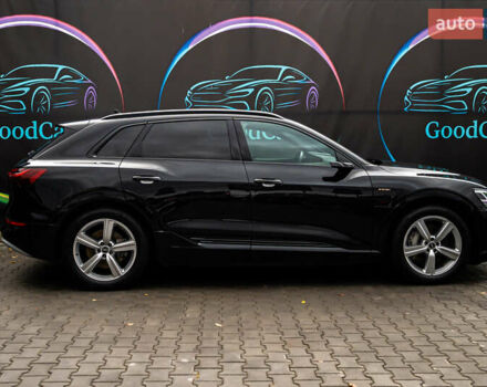 Чорний Ауді E-Tron, об'ємом двигуна 0 л та пробігом 100 тис. км за 31400 $, фото 1 на Automoto.ua