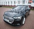 Черный Ауди E-Tron, объемом двигателя 0 л и пробегом 122 тыс. км за 29000 $, фото 1 на Automoto.ua