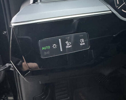 Черный Ауди E-Tron, объемом двигателя 0 л и пробегом 134 тыс. км за 27800 $, фото 40 на Automoto.ua