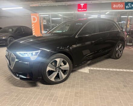Черный Ауди E-Tron, объемом двигателя 0 л и пробегом 140 тыс. км за 31900 $, фото 5 на Automoto.ua