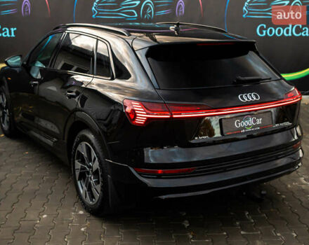 Черный Ауди E-Tron, объемом двигателя 0 л и пробегом 133 тыс. км за 28900 $, фото 23 на Automoto.ua