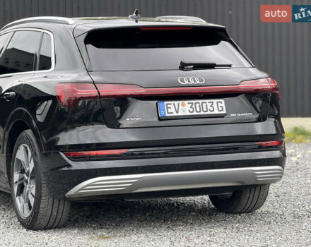 Черный Ауди E-Tron, объемом двигателя 0 л и пробегом 77 тыс. км за 30900 $, фото 20 на Automoto.ua