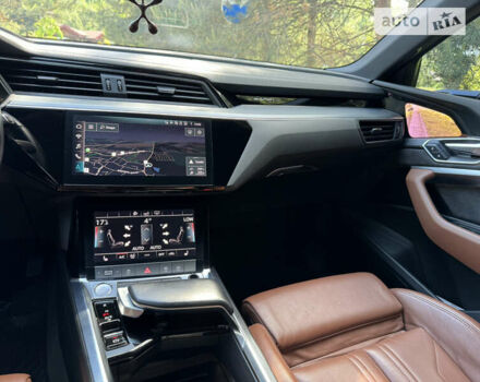 Черный Ауди E-Tron, объемом двигателя 0 л и пробегом 199 тыс. км за 27499 $, фото 26 на Automoto.ua