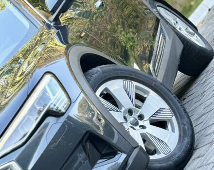 Черный Ауди E-Tron, объемом двигателя 0 л и пробегом 128 тыс. км за 28200 $, фото 18 на Automoto.ua